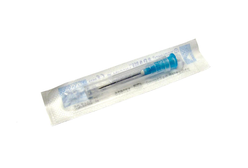 Light Gray Terumo AGANI Needle 23G x 1" x 100 - BLUE